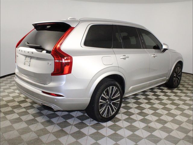 2021 Volvo XC90 Momentum