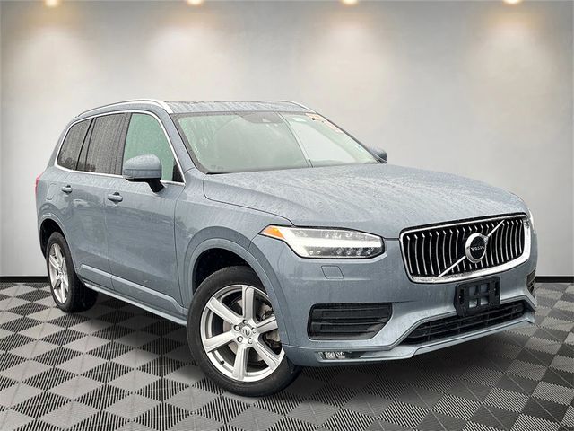 2021 Volvo XC90 Momentum