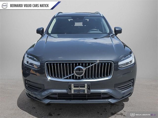 2021 Volvo XC90 Momentum