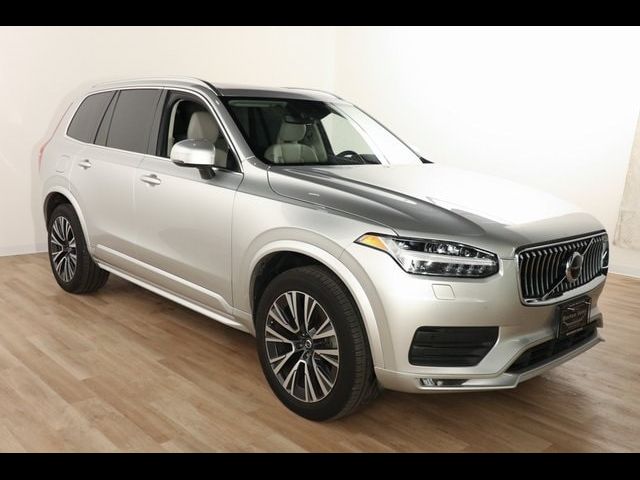 2021 Volvo XC90 Momentum