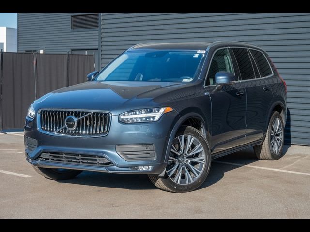 2021 Volvo XC90 Momentum