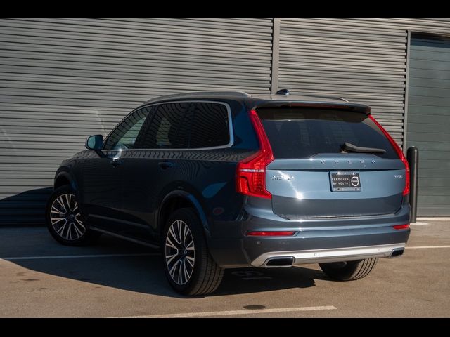 2021 Volvo XC90 Momentum