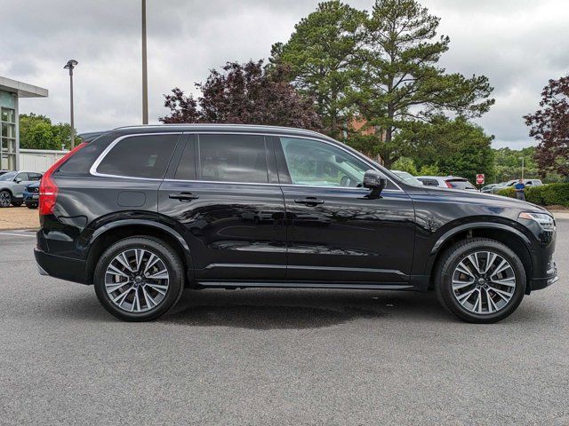 2021 Volvo XC90 Momentum