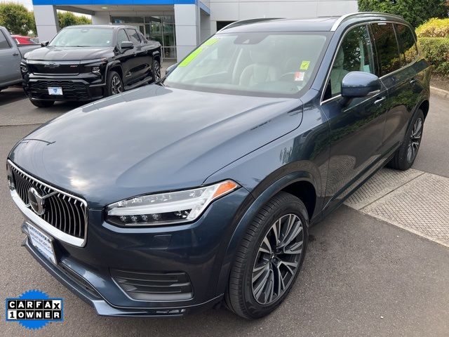 2021 Volvo XC90 Momentum