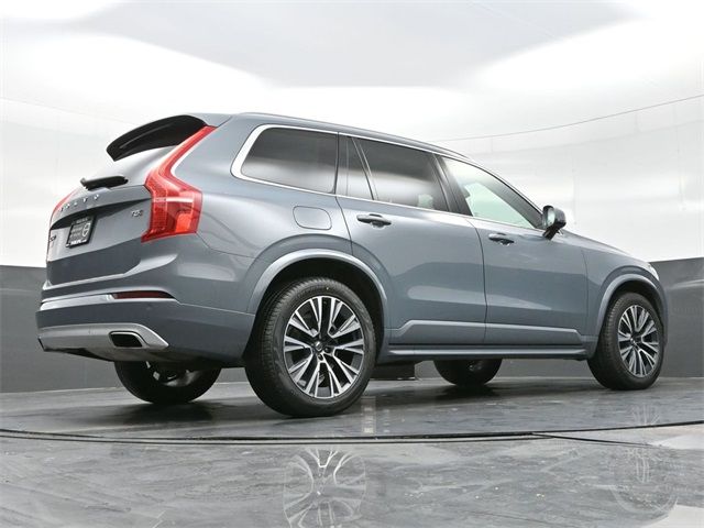 2021 Volvo XC90 Momentum