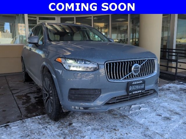 2021 Volvo XC90 Momentum