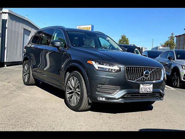 2021 Volvo XC90 Momentum