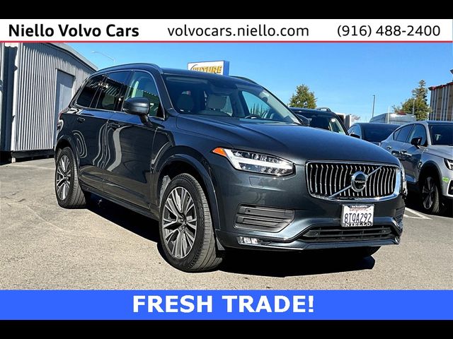 2021 Volvo XC90 Momentum