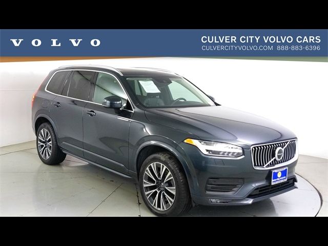 2021 Volvo XC90 Momentum