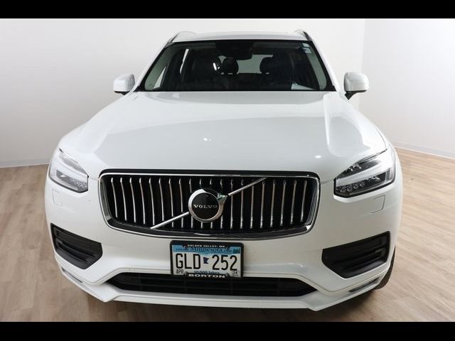 2021 Volvo XC90 Momentum