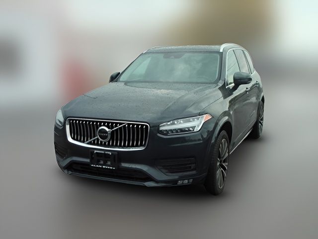 2021 Volvo XC90 Momentum