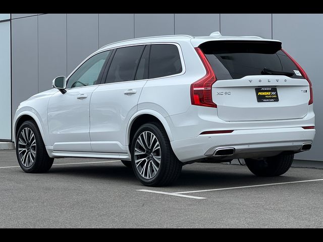 2021 Volvo XC90 Momentum