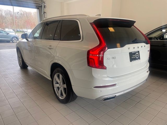 2021 Volvo XC90 Momentum