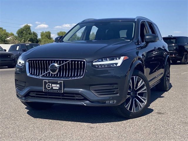 2021 Volvo XC90 Momentum