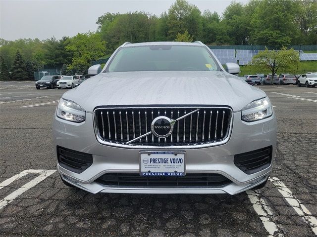 2021 Volvo XC90 Momentum