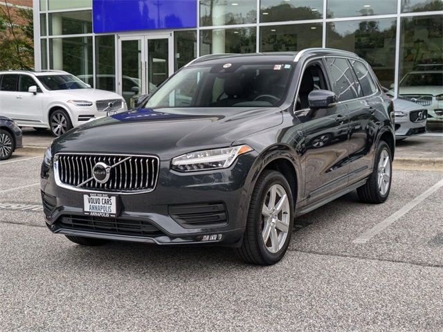 2021 Volvo XC90 Momentum