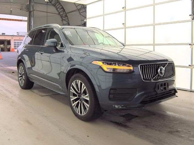 2021 Volvo XC90 Momentum