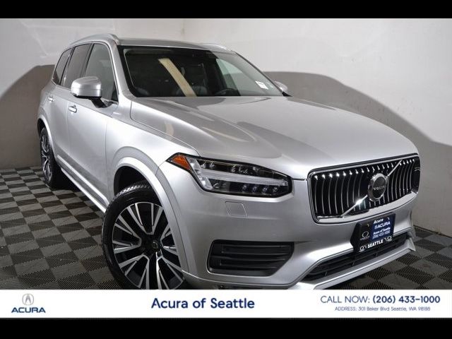 2021 Volvo XC90 Momentum