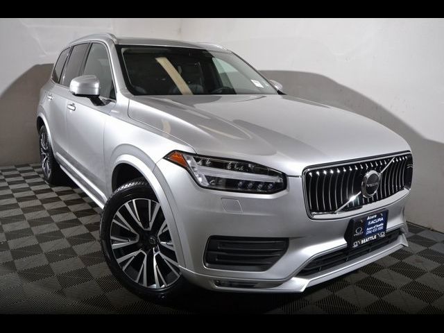 2021 Volvo XC90 Momentum