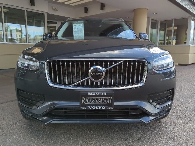 2021 Volvo XC90 Momentum