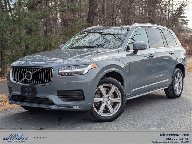 2021 Volvo XC90 Momentum