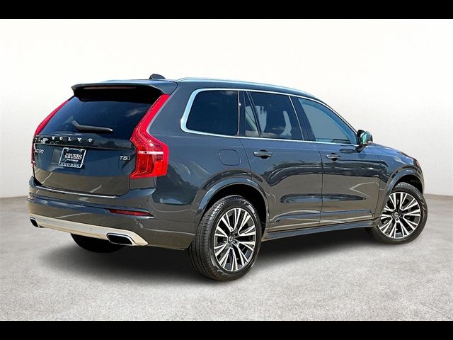 2021 Volvo XC90 Momentum