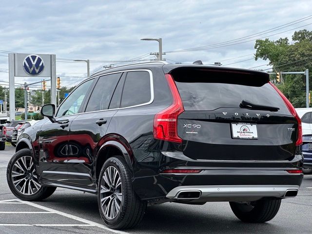 2021 Volvo XC90 Momentum