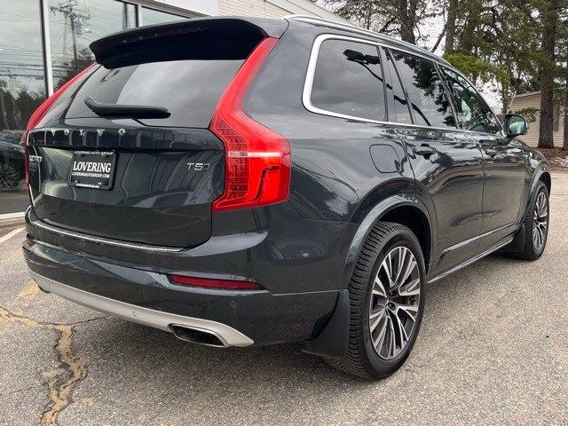 2021 Volvo XC90 Momentum