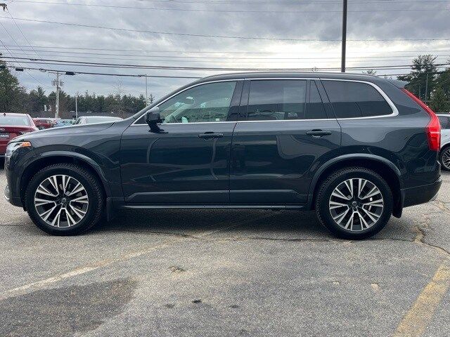 2021 Volvo XC90 Momentum