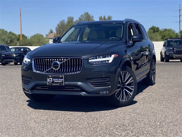 2021 Volvo XC90 Momentum