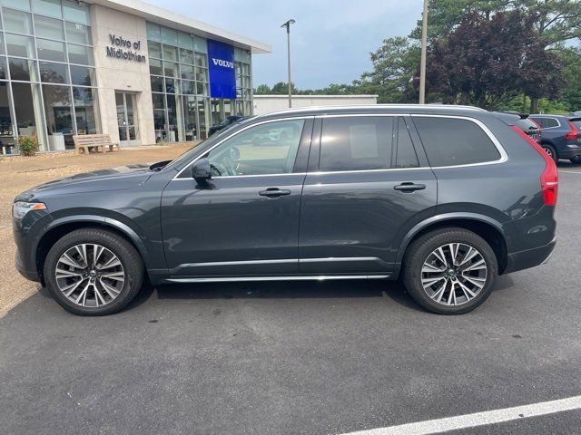 2021 Volvo XC90 Momentum