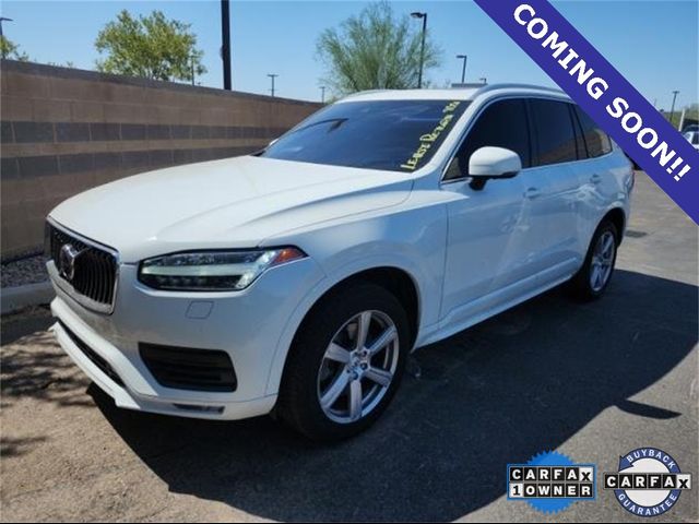 2021 Volvo XC90 Momentum