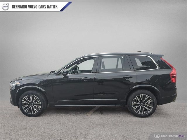 2021 Volvo XC90 Momentum