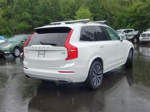 2021 Volvo XC90 Momentum