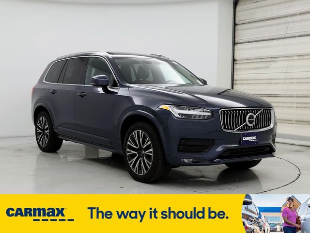 2021 Volvo XC90 Momentum