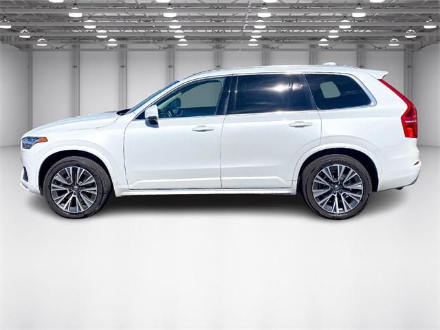 2021 Volvo XC90 Momentum