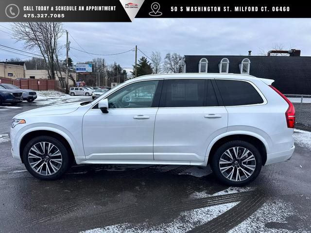 2021 Volvo XC90 Momentum