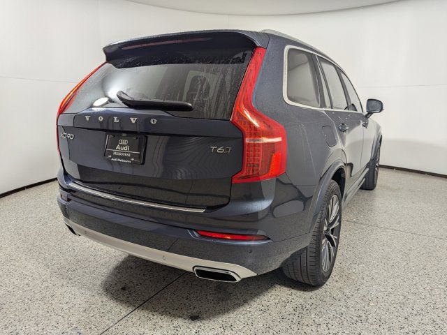 2021 Volvo XC90 Momentum