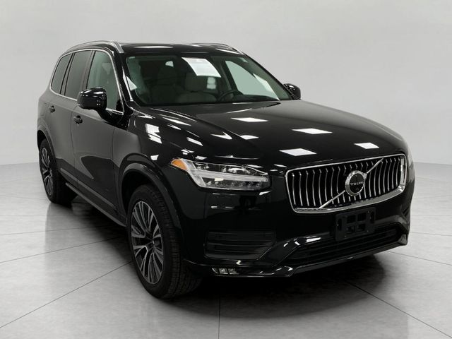 2021 Volvo XC90 Momentum