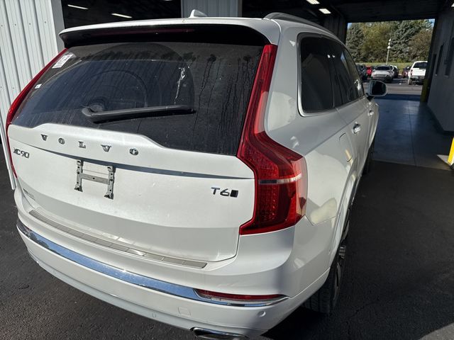 2021 Volvo XC90 Inscription