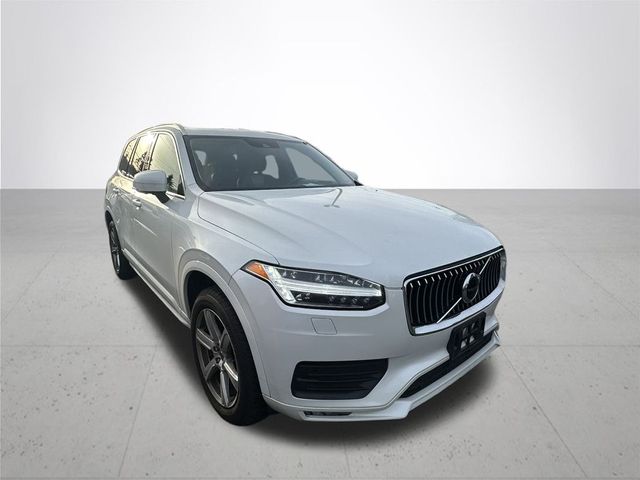 2021 Volvo XC90 Momentum