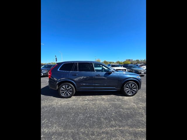 2021 Volvo XC90 Momentum