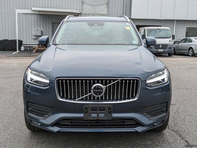 2021 Volvo XC90 Momentum