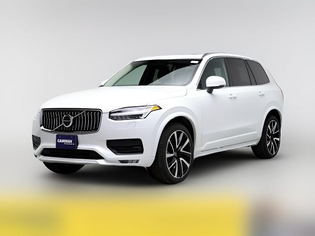 2021 Volvo XC90 Momentum