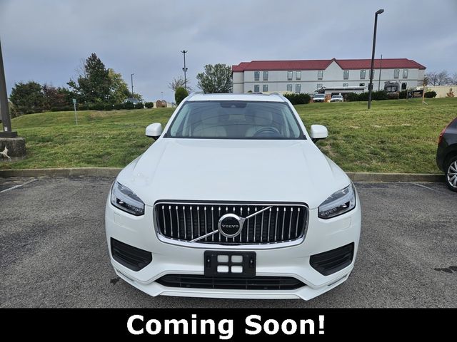 2021 Volvo XC90 Momentum