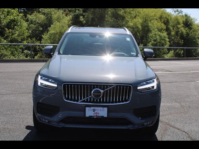 2021 Volvo XC90 Momentum