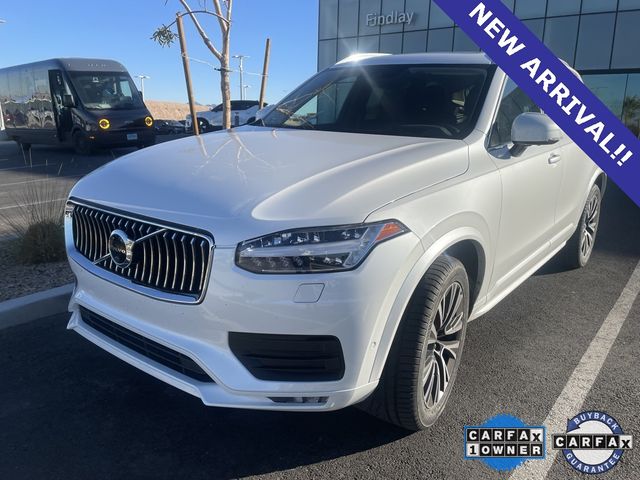 2021 Volvo XC90 Momentum