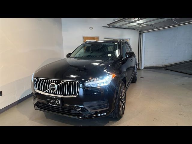 2021 Volvo XC90 Momentum