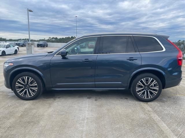 2021 Volvo XC90 Momentum