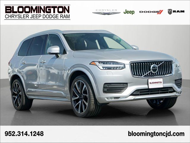 2021 Volvo XC90 Momentum